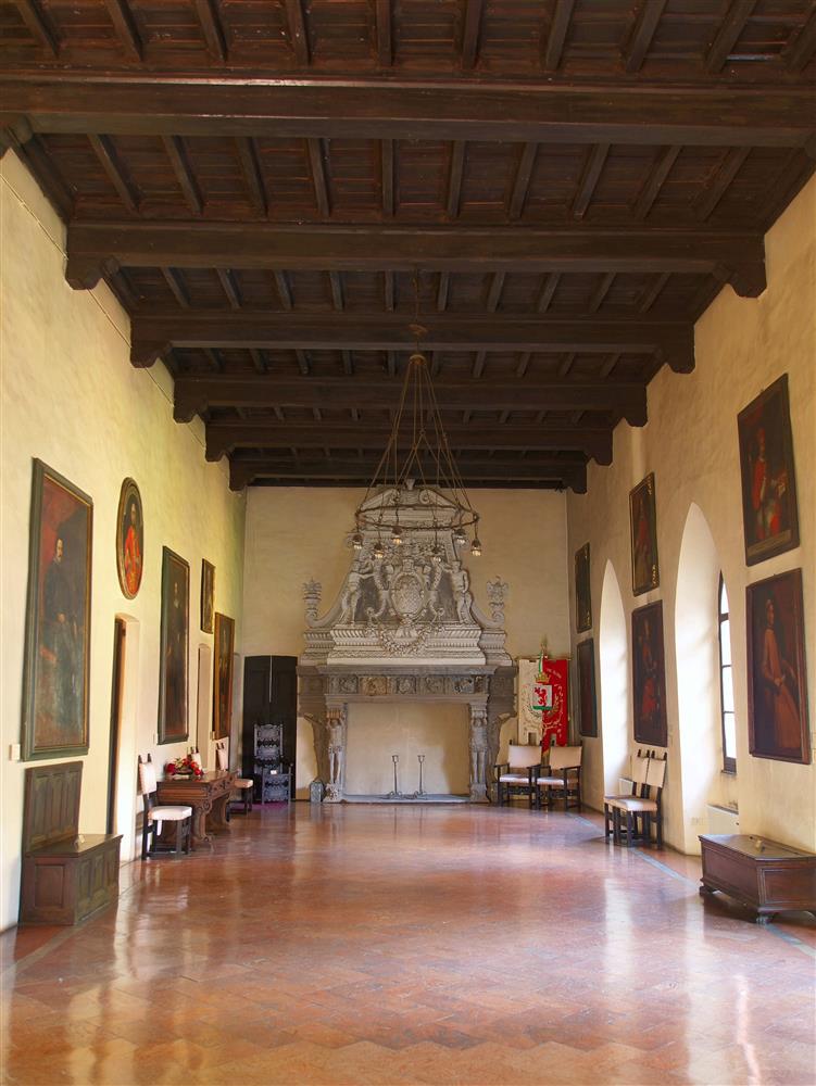 Castiglione Olona (Varese, Italy) - Great hall of Palace Branda